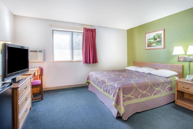 Super 8 By Wyndham Richmond/Chamberlayne Rd Hotell Exteriör bild